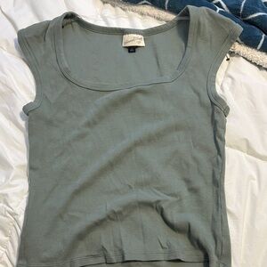 Universal Thread Women's Green Tank Top